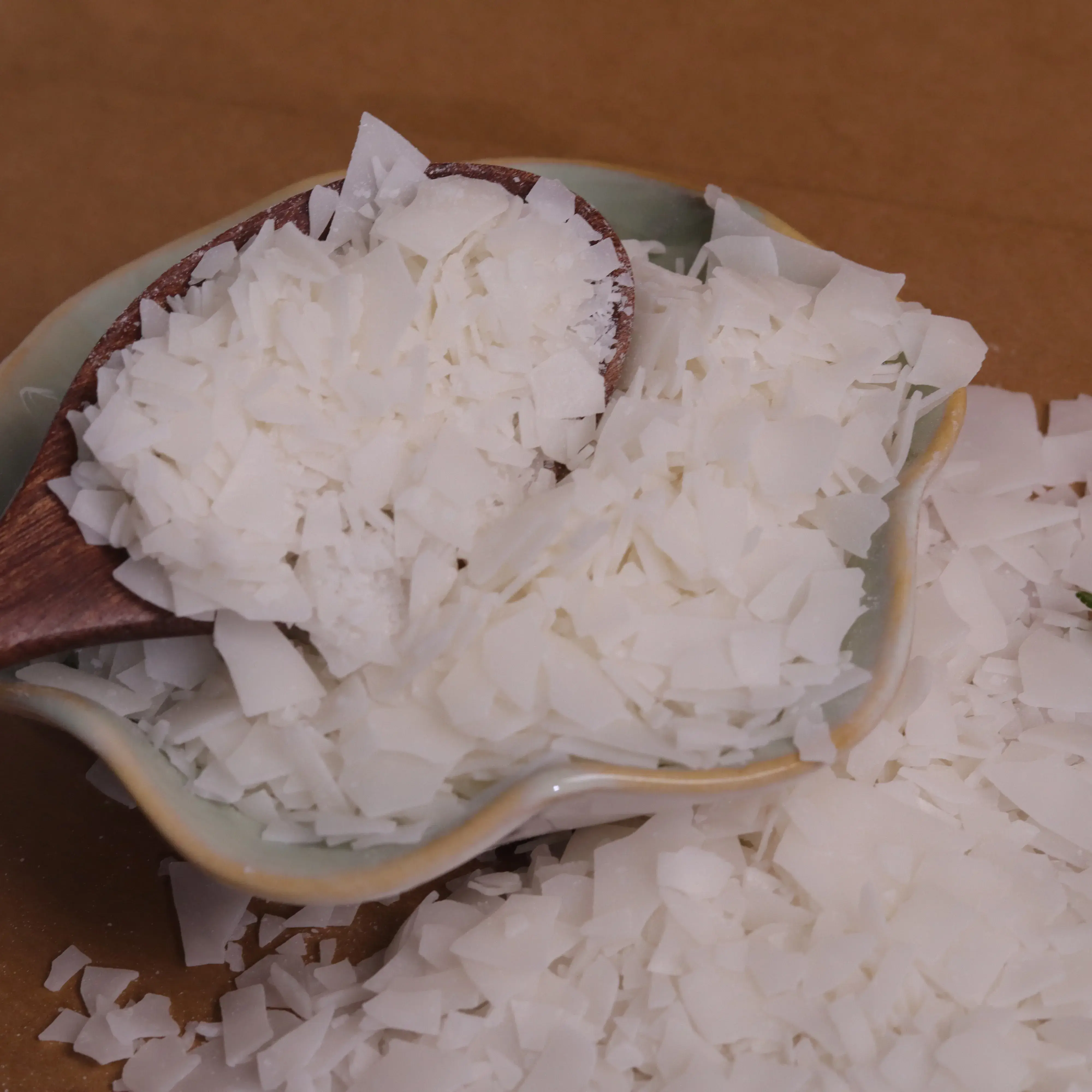 Emulsifier Glyceryl Stearate (and) PEG-100  Stearate GMS-165 Raw Material for Skin Care and Cosmetics CAS 31566-31-1/9004-99-3