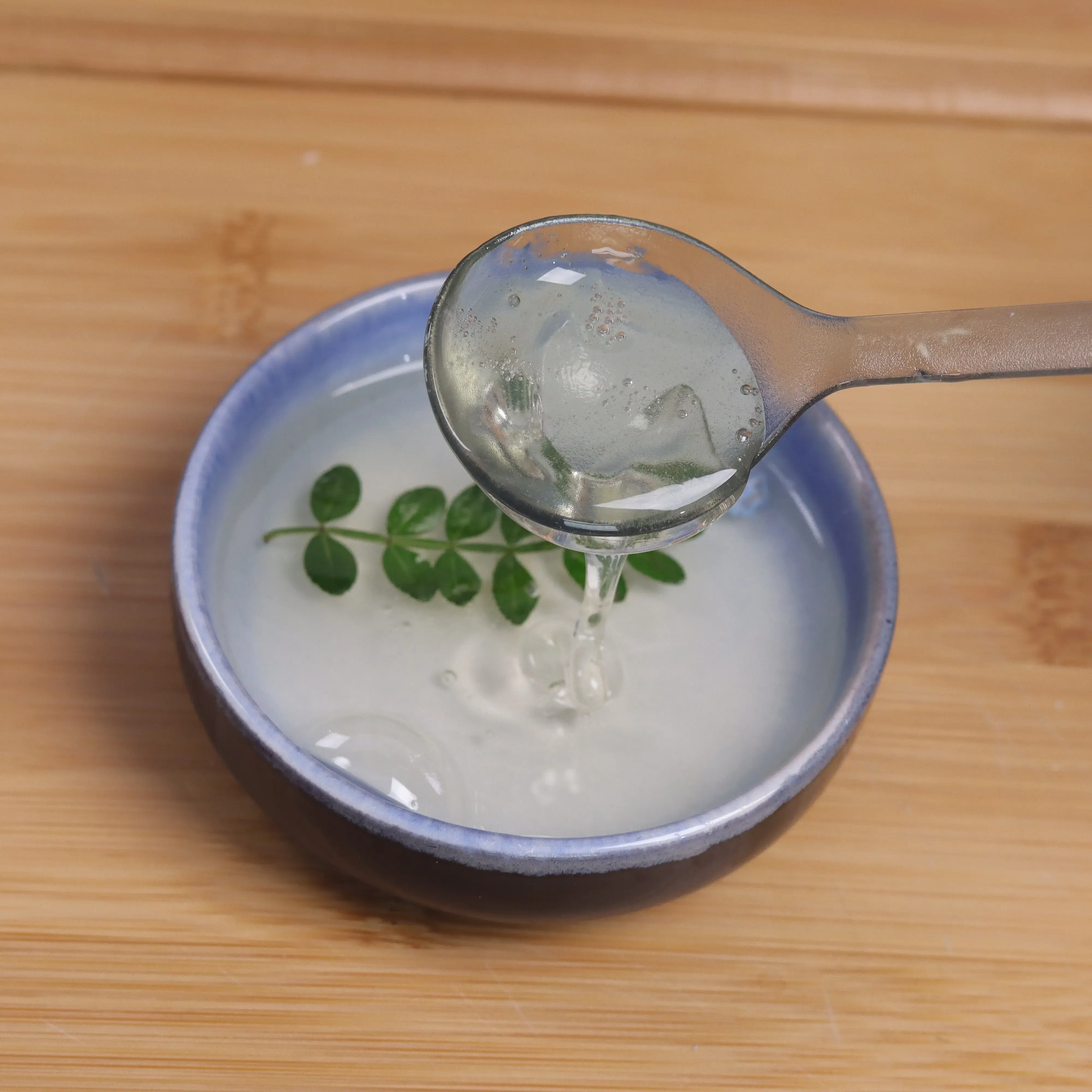 PEG-150M Amino Acid Water-based Thickener Pentaerythritol Tetrastearate PPG-2 Hydroxyethyl Cocamide Thickener CAS 130249-48-8